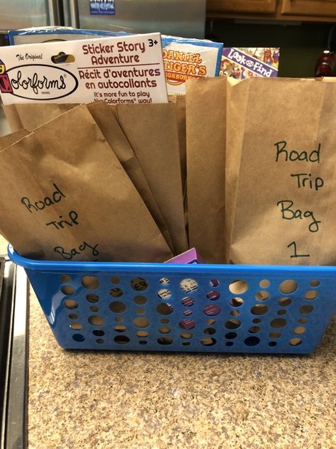 Road Trip Goodie Bags For Kids, Road Trip Bags For Kids, Road Trip Goodie Bags For Adults, Travel Goodie Bags For Adults, Road Trip Goodie Bags, Goodie Bag Ideas For Adults, Road Trip Bingo, Road Trip Bag, Road Trip Kit