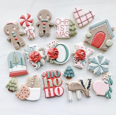 Pastel Christmas Cookies, Iced Christmas Cookies, Specialty Cookies, Holiday Cookies Decorated, Cookie Board, Winter Cookies, Honey Suckle, Flooding Cookies, Come Find Me