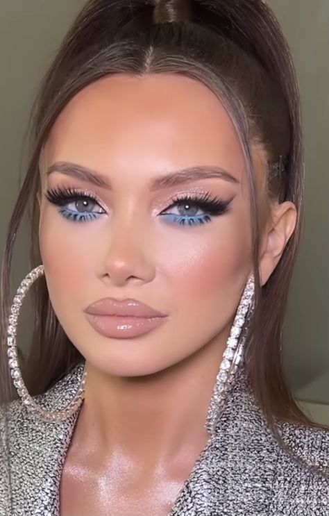 Makeup With Dusty Blue Dress, Blue Makeup Looks Green Eyes, Blue Soft Makeup Looks, Blue Dress Outfit Makeup, Makeup Blue Under Eye, Light Blue Under Eye Makeup, Makeup To Match Light Blue Dress, Denim And Diamonds Makeup, Dusty Blue Dress Makeup Look