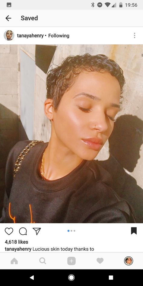 Tanaya Henry Haircut, Curly Buzz Cut Women, Crown Inspiration, Tanaya Henry, Buzz Cut Women, Hello Hair, Short Natural Curly Hair, Curly Pixie Hairstyles, Chic Short Hair