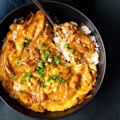 Chicken Donburi, Avocado Wrap, Creamy Garlic Mushrooms, Marion's Kitchen, Japanese Chicken, Easy Chicken And Rice, Sriracha Chicken, Perfect Rice, Rice Cookers