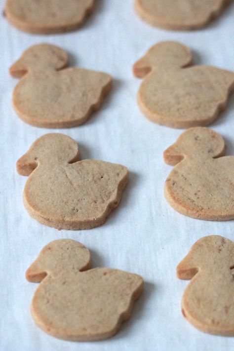 Brown Sugar Sugar Cookies, Brown Sugar Cookie Recipe, Duck Cookies, Cut Out Cookie Recipe, Sugar Cookie Recipe Easy, Brown Sugar Cookies, Cutout Cookies, Sugar Cookie Recipe, Cookie Dough Recipes