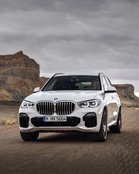 BMW G05 X5 white Bmw X6 White, Bmw X5 White, Bmw White, White Bmw, White Suv, Latest Car, Car Photo, Car Ideas, Bmw X6