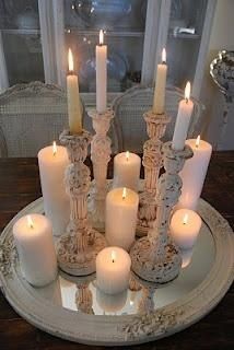 Candles on mirrors = more light Baños Shabby Chic, Shabby Chic Decorating, Decoration Shabby, Smart Tiles, Shabby Chic Bathroom, Chic Bathrooms, Vintage Mirror, Shabby Chic Homes, Pavlova