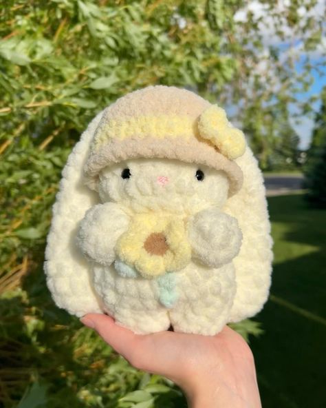 summer bunny 👒☀️ bunny + hat pattern by me, available at the link in my bio! Flower pattern by @aqcrochets :) • * #crochet #crochetbunny #bunny #summer #crochetpattern #crochettutorial #crochetplushie #plushie Fun Crochet Animals, Crochet Bunny With Hat, Crochet Patterns Free Bunny, Crochet Bunny Plushies, Plush Bunny Crochet Pattern, Spring Crochet Plushies, Crochet Ideas For Summer, Bunny Crochet Hat, Bunny Hat Pattern