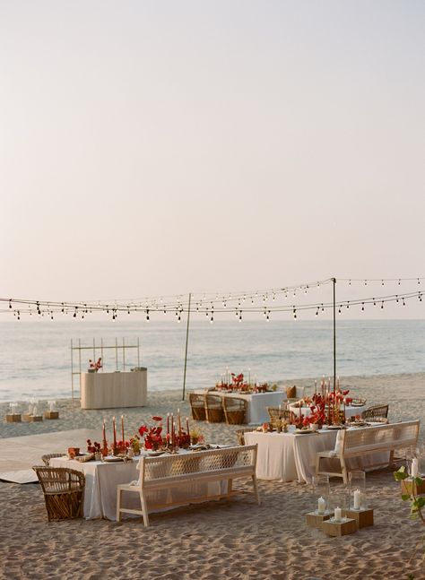 The Bride Wore a Monique Lhuillier Dress to Marry on a Jetty in the Middle of the Pacific Ocean | Vogue Beach Engagement Party, Vintage Beach Wedding, Beach Wedding Setup, Monique Lhuillier Dress, Small Beach Weddings, Monique Lhuillier Wedding, Simple Beach Wedding, Dream Beach Wedding, Beachy Wedding