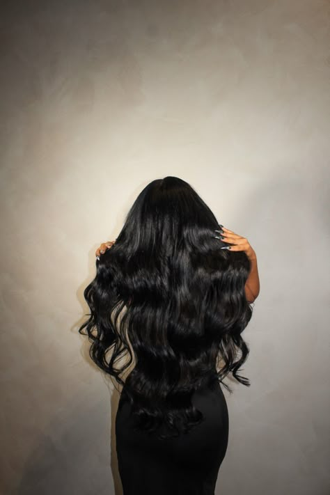 Washing Hair Extensions, Black Hair Stylist, Hair Salon Pictures, Black Hair Salons, Hair Plugs, Hair Extension Brands, Luxury Hair Extensions, Hair Photography, Blowout Hair