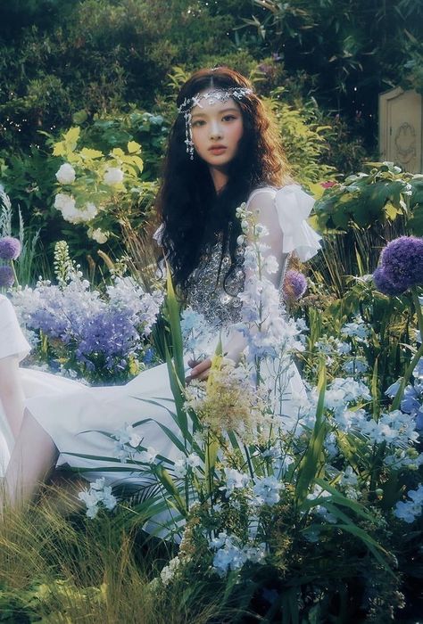 Hybe Groups, Folklore Forest, Debut Photoshoot, Aesthetic Fairy, Fairytale Aesthetic, Fairy Wedding, Aesthetic Women, Fantasy Aesthetic, Lucky Girl