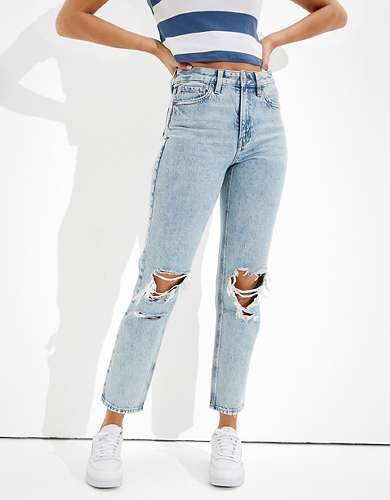 Women's Jeans: Curvy, Mom, Boyfriend & More | American Eagle Straight Mom Jeans, Blue And White Jeans, Trendy Outfit Inspo, High Waist Jeggings, Ripped Mom Jeans, Clothing Outfits, Jeans Mom, Curvy Jeans, Cute Jeans