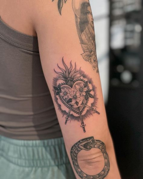 Sacred Heart added to Zoey’s collection done using @sombragrays Sacred Heart Mary Tattoo, Cross In Heart Tattoo, I Wish You Roses Tattoo, Sacred Heart Neck Tattoo, Sacred Heart Of Mary Tattoo, Sacred Heart Sternum Tattoo, Lady Guadalupe Tattoo, Small Sacred Heart Tattoo, Our Lady Of Sorrows Tattoo