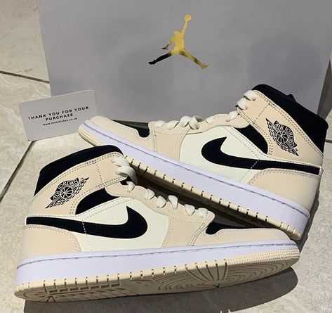 Tan Air Jordan 1, Female Jordans, Nike Shoes Girls, Nike Fashion Shoes, Preppy Shoes, Nike Shoe, Jordan Shoes Girls, Air Jordan 1 Mid Se, Jordan Shoes Retro