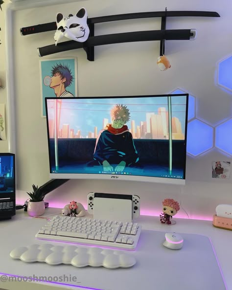 Japanese Gaming Setup, Anime Pc Setup, Best Pc Setup, Set Up Gamer, Gamer Bedroom, Small Game Rooms, Gaming Desk Setup, Best Gaming Setup, Gamer Setup