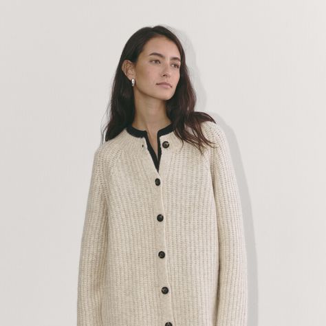 The Fisherman Cardigan in Cloud Fisherman Cardigan, Brown Chelsea Boots, Cocoon Cardigan, Cozy Chic, Knitwear Cardigan, Knitting Women, Knitwear Women, Layering Pieces, Raglan Sleeve