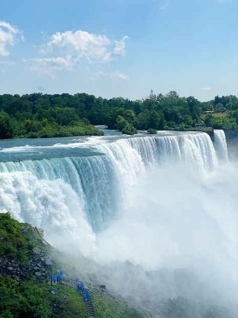 A beautiful pleasing picture of Niagara falls in buffalo NY Niagara Falls Aesthetic, Niagra Falls Pictures, Buffalo New York Niagara Falls, Niagra Falls Usa, Niagara Falls Video, 2024 Background, Niagara Falls Pictures, Waterfall Niagara, Niagara Falls Canada Side