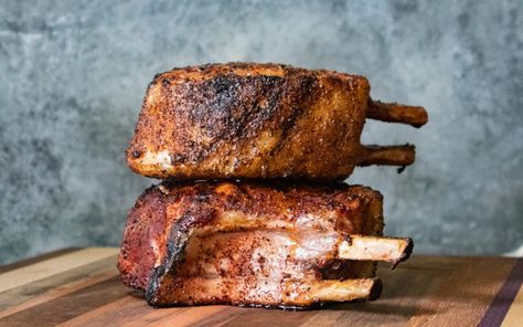 How to make juicy Smoked Pork Chops – Jess Pryles Double Cut Pork Chops, Jess Pryles, Beef Barbacoa, Smoked Pork Chops, Searing Meat, Preserving Foods, Pork Rub, Beef Cheeks, Pellet Grill Recipes