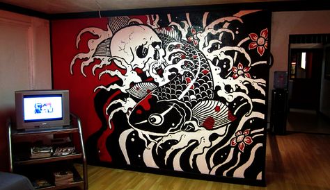 Freehand Skull & Koi Fish Mural - So about a month ago I started an apprentice position at a tattoo shop, so here's my contribution to attract business! Tattoo Shop Wall Art, Tattoo Shop Design, Tattoo Room Ideas, Tattoo Mural, Mural Tattoo, Fish Mural, Tattoo Room, Tattoo Shop Interior, Tattoo Shop Decor