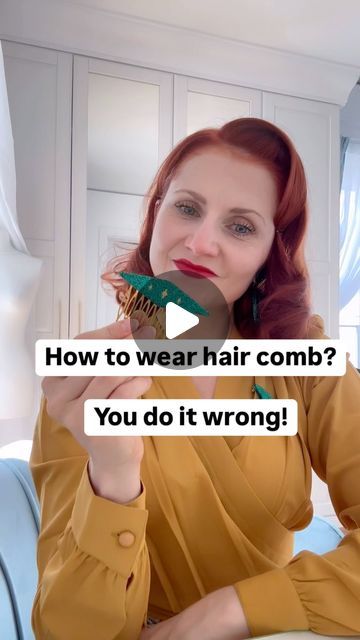 Róża Lenartowicz  | Vintage | Retro | 50s | 40s | on Instagram: "Are you wearing your hair comb wrong? 😱

It seems simple, but a lot of people actually get it wrong! 🙈 

Watch how to properly wear a hair comb so your hairstyle stays flawless all day long 💁‍♀️✨

Let me know if you’ve been making this mistake too!👇

#vintagestyle #vintagetutorial #vintageinspired #50shair #50shairstyle" 50s Hairstyles, Your Hairstyle, Hair Combs, A Lot Of People, Hair Comb, Comb, Get It, Short Hair, Vintage Inspired