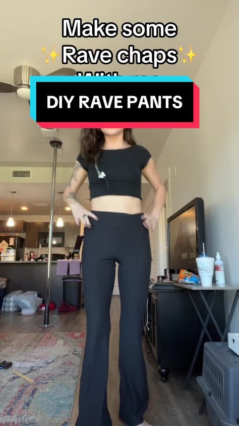 Rave Outfit Pants, Rave Pants Outfits, Diy Rave Outfits, Rave Outfits Diy, Rave Outfits Pants, Rave Pants, Rave Festival, Rave Wear, Rave Outfits