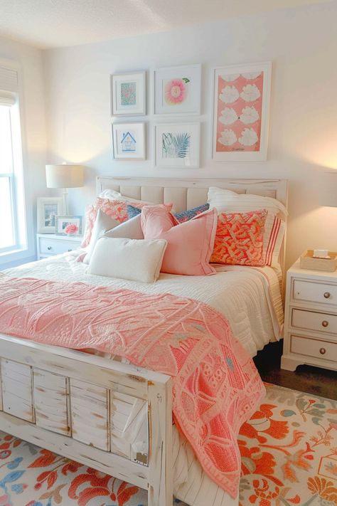 Preppy Bedroom Perfection: Timeless Ideas - Quiet Minimal Preppy Bedroom Decor, Bedroom Decoration Ideas, Preppy Bedroom, Creative Bedroom, Cute Bedroom Ideas, Dorm Room Inspiration, Living Room Loft, Preppy Room Decor, Preppy Room