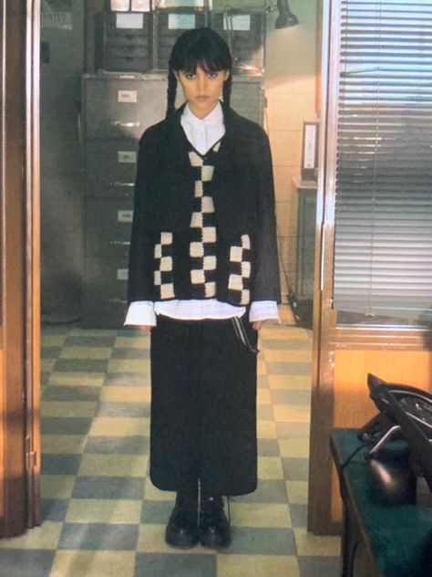 Wednesday Addams Tv Show Outfit, Wednesday Addams Costume Aesthetic, Wednesday Addams Checkered Vest, Jenna Ortega Wednesday Outfits, Wendsday Outfits Ideas, Wensday Clothes, Wendsday Outfits, Wednesday Addams Outfits 2022, Wednesday Tv Show Outfits