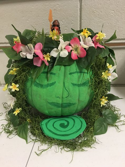 Te Fiti from Moana. Made this for a pumpkin decorating contest at my daughter’s school. I also entered it in a contest at work. Won 1st place both times! Disney No Carve Pumpkin Ideas, Decorating Pumpkins Contest, Encanto Pumpkin Ideas, Non Carving Pumpkin Decorating, Encanto Pumpkin, Halloween Contest Ideas For Work, Disney Pumpkin Decorating, Kids Pumpkin Decorating Contest, Moana Pumpkin Painting Ideas