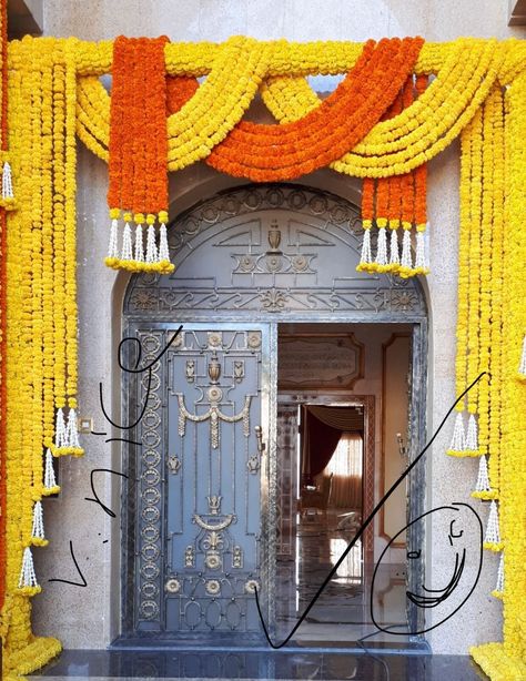 Simple Wedding Stage Decoration At Home ||Marriage Wedding Stage Decoration Pooja Stage Decoration Ideas, Door Decorations For Diwali, Wedding Stage Decorations Indoor, Genda Flower Decoration, Gruhapravesham Decoration Ideas, Home Decor For Wedding Indian, Day Wedding Decoration Indian, Flower Toran Designs Doors, Simple Wedding Stage Decorations