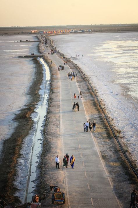 White land of Kutch hides the most beautiful artisans and workers. The art of this land magical  #kutch #saree #art    Credits: Sebastin Ran Of Kutch Photography, White Rann Of Kutch Photography, White Rann Of Kutch, White Desert Kutch Photography, Rann Of Kutch Photography, White Desert Kutch, Gujarati Aesthetic, Kutch Gujarat, Rann Of Kutch