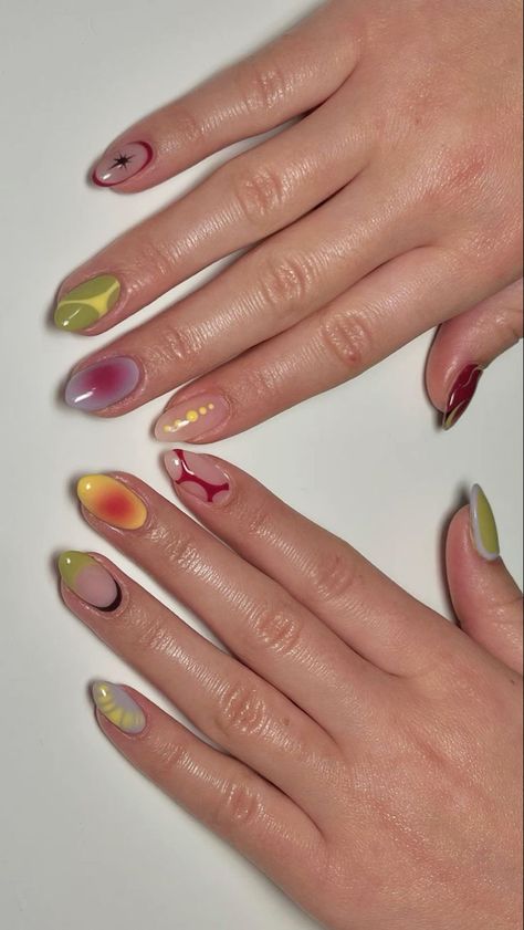 Short Almond Gel Nail Designs, Simple Art Nails, Gel X Spring Nails, Nail Design Inspo Almond, Short Nail Almond Designs, Funky Nails 2024, Nail Art For Short Nails Aesthetic, Victoria Paris Nails, Short Nail Inspo Summer 2024 Square