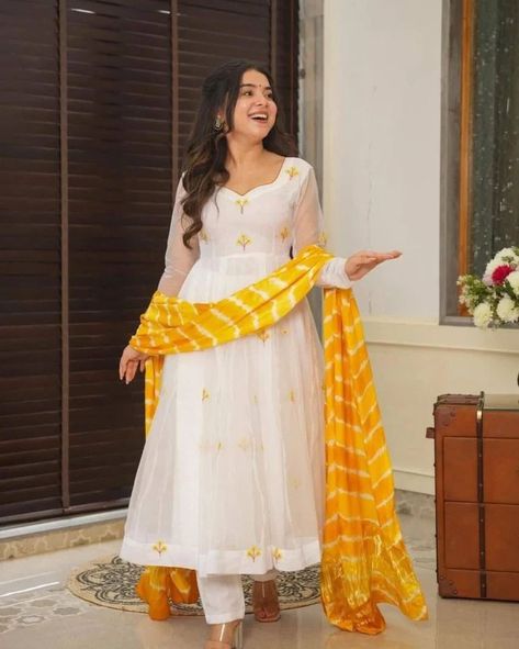 BLUE LEHRIYA SUIT💙 KASTURI RANI 🩷 KASTURI YELLOW 💛 Introducing Our White Muslin Suit With Exquisite Embroidery, Paired With A Vibrant Leheriya Dupatta. Perfect For Summer Elegance, This Ensemble Blends Tradition And Style Effortlessly. DETAILS ✓Material:- Muslin ✓Complete Linning ✓Length:- 50" ✓ Sleeves length 21 inches ✓Dupatta Fabric:- Muslin/Chinnon ✓Bottom fabric Micro Size M-38 L-40 XL-42 XXL-44 KEY FEATURES Fabric Patta At Bottom To Hold The Embroidery And Finishing Of The Fl... White Suit With Yellow Dupatta, Yellow Anarkali Suits, White Anarkali Suits, Leheriya Dupatta, Organza Kurta, Yellow Anarkali, White Anarkali, Organza Suits, Georgette Anarkali