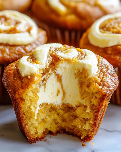 Recipes With Pumpkin And Cream Cheese, Pumpkin Baked Goods Recipes, Copycat Starbucks Cream Cheese Pumpkin Muffins, Best Pumpkin Muffins Recipe, Pumpkin Swirl Muffins, Pumpkin Cream Cheese Swirl Muffins, Pumpkin Baked Goods, Cream Cheese Pumpkin Muffins, Cream Cheese Swirl Muffins