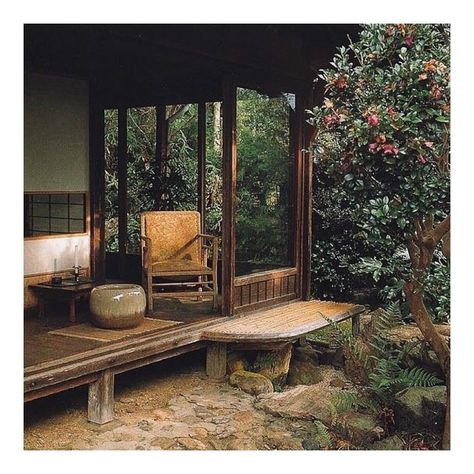 Moro Dabron on Instagram: “Tuesday evening c/o @ingawilkens” Japanese Patio, Traditional Japanese Home, Japanese Style Garden, Japanese Tea House, Japanese Home Design, Japanese Style House, Japanese Houses, Traditional Japanese House, Japan Garden