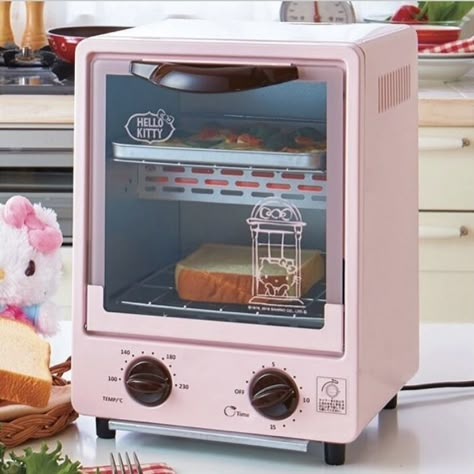 Hello Kitty House Decor, Toaster In Kitchen, Hello Kitty Kitchen Appliances, Cute Toaster, Hello Kitty Toaster, Kitchenaid Black, Retro Kitchen Appliances, Cute Cooking, In Kitchen Dining