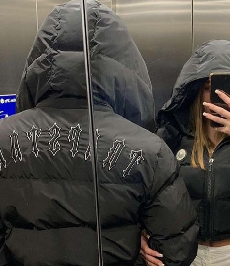 Nike Tech Fleece Matching Couple, Couples Nike Tech, Nike Tech Couple Pics, Trapstar Couple, Uk Drip Couple, Mens Down Parka, Drip Ideas, Photo Widget, Swag Couples