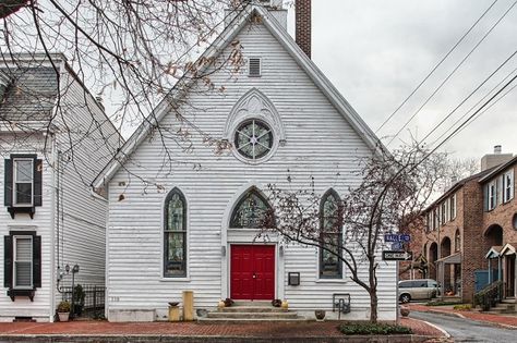 Tour this old chapel that is now a beautiful home – SheKnows Chapel Conversion, Church Conversions, Country Church, Old Churches, Woman Bedroom, Unique Houses, Step Inside, My Dream Home, Transformers