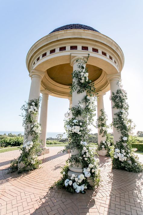 Wedding Pillars Decorations, Flowers Wrapped Around Pillars, Wedding Ceremony Columns, Gazebo Flower Decorations, Pillar Flowers Wedding Ceremony, Gazebo Flowers Wedding, Wedding Gazebo Flowers, Flower Pillars, Flower Columns