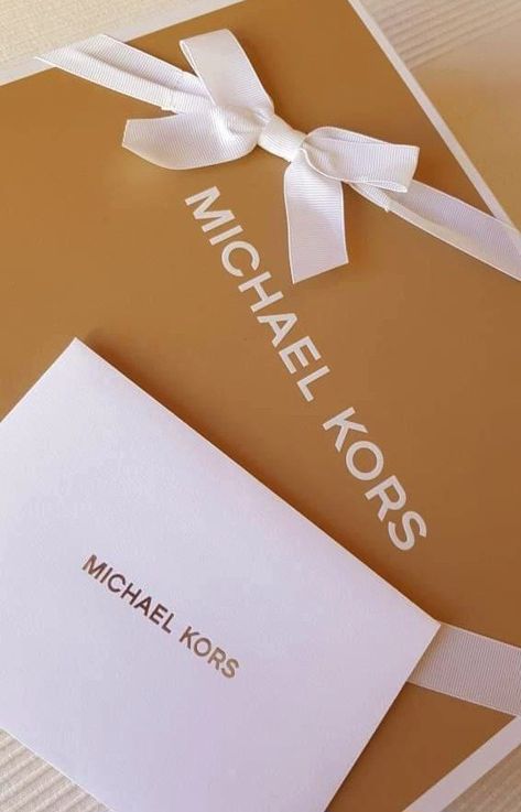 Michael Kors Aesthetic, Pink Instagram, Black Pink Instagram, Michael Kors Watch, Influencer, Snapchat, Outlet, Black Pink, Michael Kors