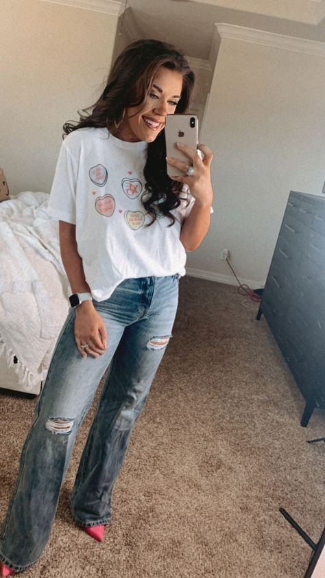 Graphic Tee, Sassy Queen Boutique, Champagne Tee, Pink Joggers, White Cardigan, WFH Outfit, Casual OOTD, OOTD, Comfy Style, Everyday Style, Affordable Style, Amazon Finds, Found it on Amazon, Amazon Fashion, Graphic Tee Outfit, Joggers Outfit, Influencer, Pinterest Inspo, Pinterest Aesthetic, 90s Flare Jeans, 90s Jeans, Vici Dolls, Pink Heels, Pink Pumps, Candy Hearts, Valentine's Outfit Ideas, VDAY OOTD 90s Flare Jeans, Night Ootd, Valentine's Outfit, Found It On Amazon, Vici Dolls, Wfh Outfits, Graphic Tee Outfit, Heels Pink, Casual Ootd