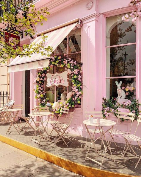 https://justasimplelife07.tumblr.com/post/183972405303 Pink Store, Bakery Shop Design, Pink Cafe, Victoria Magazine, Cafe Shop Design, Cute Cafe, Bakery Design, Coffee Shop Design, Shop Fronts