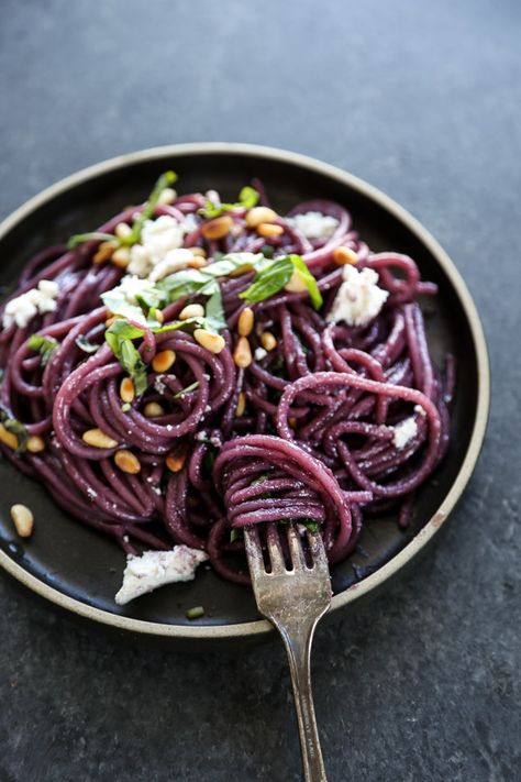 Purple Pasta Recipe, Eggplant Pasta Recipes Healthy, Purple Sweet Potato Noodles, Purple Pasta, Red Wine Spaghetti, Low Fodmap Noodles, Pasta Eggplant, Red Wine Pasta, Cooking With Ghee