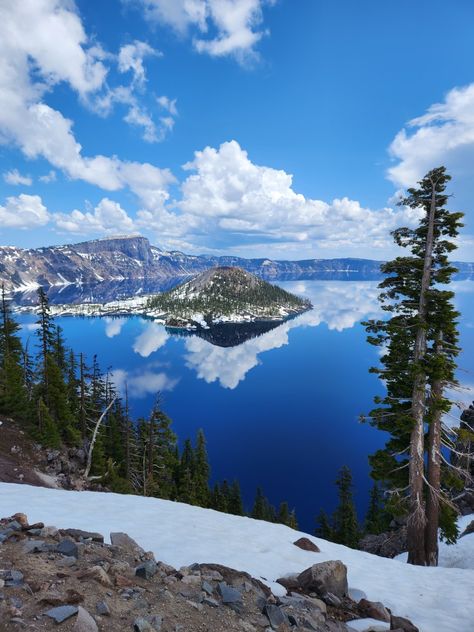 Crater Lake National Park May 2023. #craterlake #nationalparks #usnationalparks #lake #views #snow #adventure #camping #hiking #nature #beauty #naturalbeauty #trails #landscape #travel #lakefront #uslakes Crater Lake Oregon, Snow Adventure, Crater Lake National Park, Hiking Nature, Scenic Photos, Adventure Aesthetic, Crater Lake, Oregon Usa, Scenic Beauty