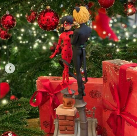 Miraculous Spoilers, Miraculous Marinette, Jeremy Zag, Art Figures, Falling For Someone, Cat Noir, Lady Bug, Miraculous Ladybug, Happy New