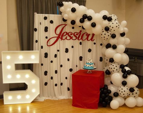 101 Dalmations 1st Birthday Party, Dalmation Themed Birthday Party, Dalmation Birthday Party, 101 Dalmation Birthday Party, Dalmatian Birthday, Dalmation Party, 101 Dalmatian Party Ideas, Cruella Deville Party Ideas, Cruella Deville Party Decorations