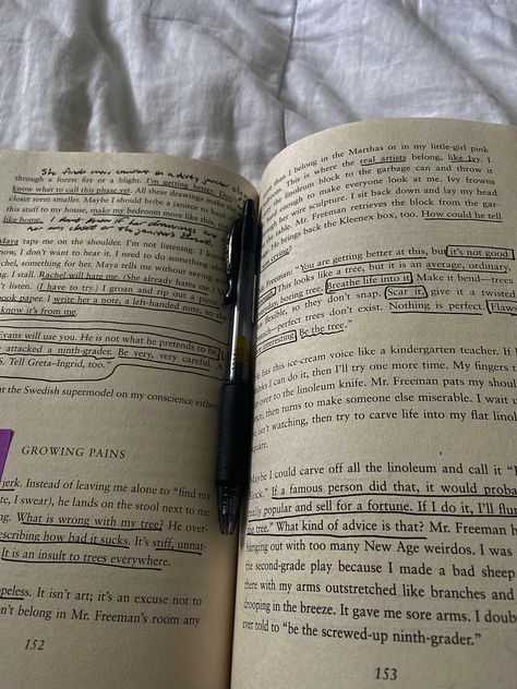 Annotated Book Aesthetic, Annoted Books Aesthetic, Aesthetic Annotated Book, Books Annotations Aesthetic, Annotated Books Aesthetic, Books Annotated, Annotating Books Aesthetic, Annoting Books, Annotated Book