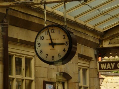 clocks | train station| film photos | old | photos Vintage Train Station Aesthetic, Old Train Station Aesthetic, Old Train Aesthetic, Vintage Train Aesthetic, Whitepine Aesthetic, Train Station Aesthetic, Time Travel Aesthetic, Vintage Train Station, Train Station Clock