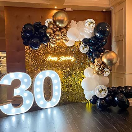 Black White And Gold Balloon Decor, White Black Gold Birthday Decor, 21st Balloon Arch Ideas, Gold Black White Balloon Arch, Gold White Black Balloons, Black And Gold Arch Balloons, Black White And Gold 40th Birthday Party, Black White And Gold Decorations, White Black And Gold Birthday Decor