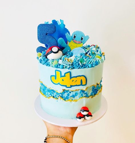 Pokemon Cake Squirtle, Squirtle Birthday Cake, Squirtle Birthday Party, Tort Pokemon, Squirtle Cake, Pikachu Cake Birthdays, Pokemon Torte, Pokemon Cakes, Pokemon Birthday Cake