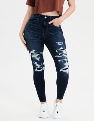 AE Ne(X)t Level Curvy Super High-Waisted Jegging by American Eagle | Ne(X)t Level Stretch | Shop the AE Ne(X)t Level Curvy Super High-Waisted Jegging and check out more at AE.com. Girls Ripped Jeans, Cute Ripped Jeans, Jeans Heels Outfit, Best Casual Outfits, Jeans Outfit Women, Jeans American Eagle, Curvy Jeans, Cute Jeans, Wholesale Dress