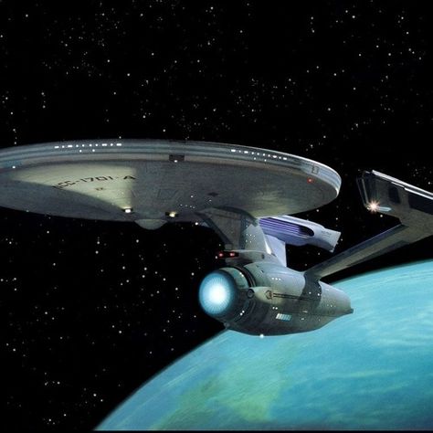 Star Track Deep Space Mine by DJ Serge from Chicago Star Trek Enterprise Ship, Enterprise Ship, Star Trek Wallpaper, Star Trek Ii, Star Trek 2009, Star Trek Episodes, Star Trek Beyond, Uss Enterprise Star Trek, Enterprise Ncc 1701