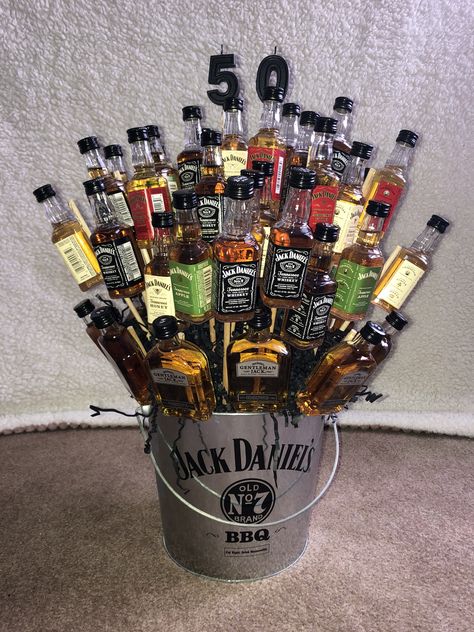 Jack Daniels Bouquet, Gift For 50th Birthday Man, 50th Birthday Present Ideas For Men, 50th Birthday Gift Ideas For Men, Diy 50th Birthday Gifts, Dad 50th Birthday Gift, Mini Bottle Bouquet, 50th Birthday Ideas For Men, Bottle Bouquet