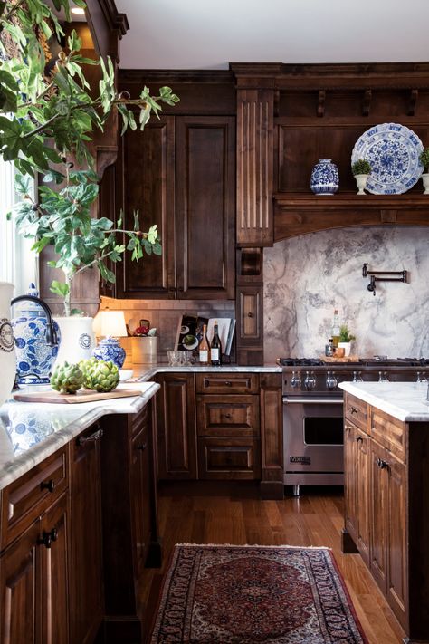 Inside a Traditional Calgary Home Inspired by Downton Abbey - Avenue Calgary Kitchen Light Fixtures, Travelling Abroad, Victorian Kitchen, Kitchen Light, Classic Kitchen, Dream House Interior, Downton Abbey, Dream House Decor, Lighting Ideas